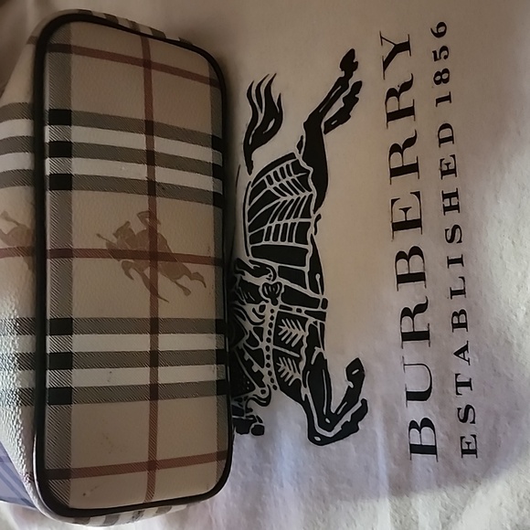 Authentic Burberry Haymarket Nova check Coated Canvas Small Tote W Dust Bag - Picture 3 of 8